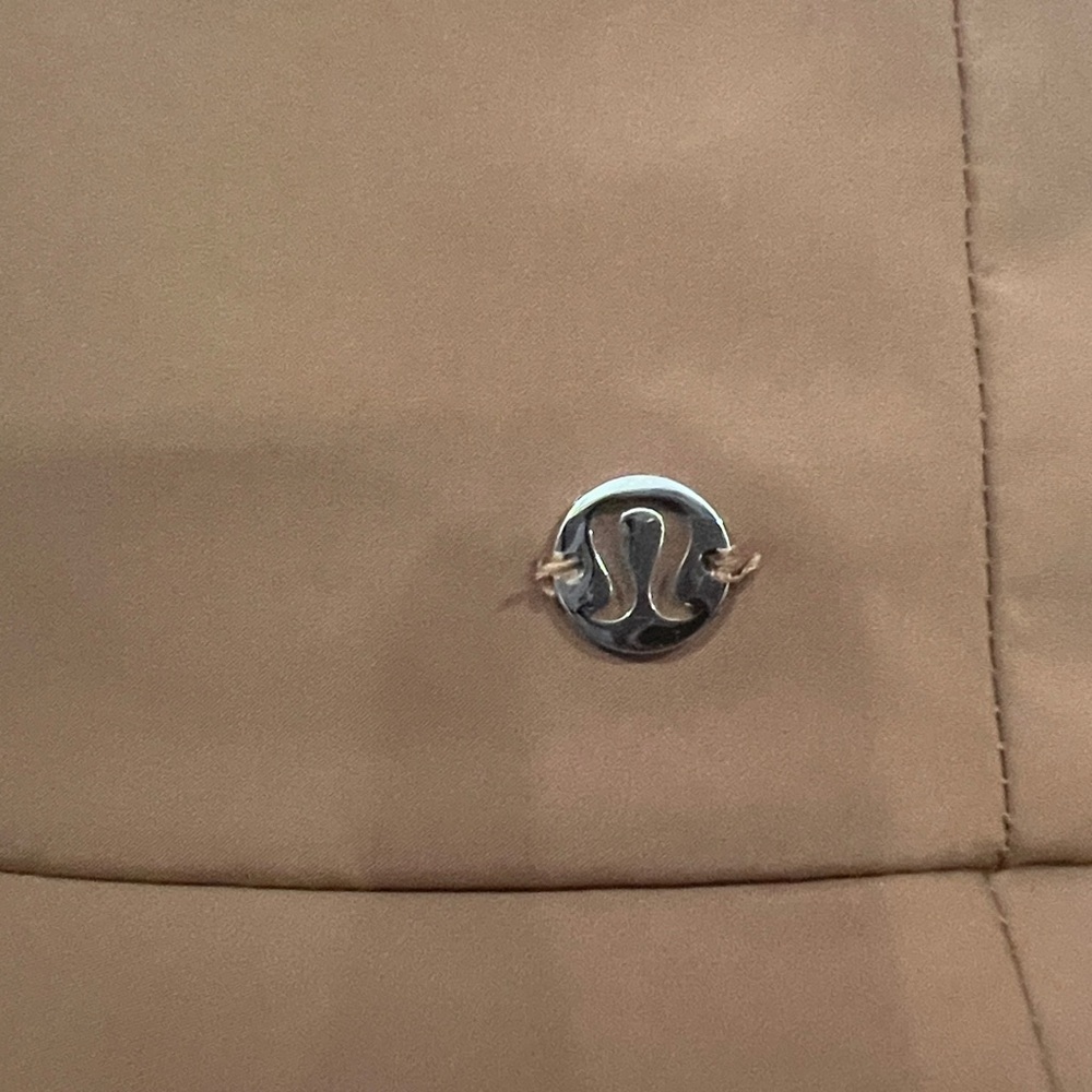 Lululemon Bouclé Fleece Reversible Bucket Hat Brown Ivory L/XL NWT - Picture 10 of 10